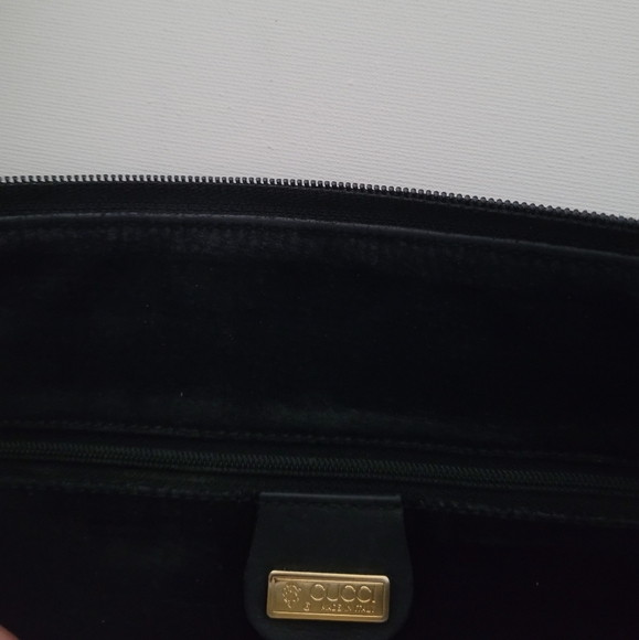 Authentic GUCCI Vintage Shoulder Cross Body Bag Black Leather - Picture 4 of 13
